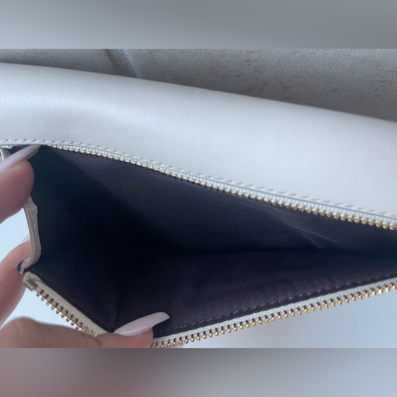 *REDUCED***Coach Signature Tri-Fold Long Leather Wallet with checkbook insert - Picture 4 of 14